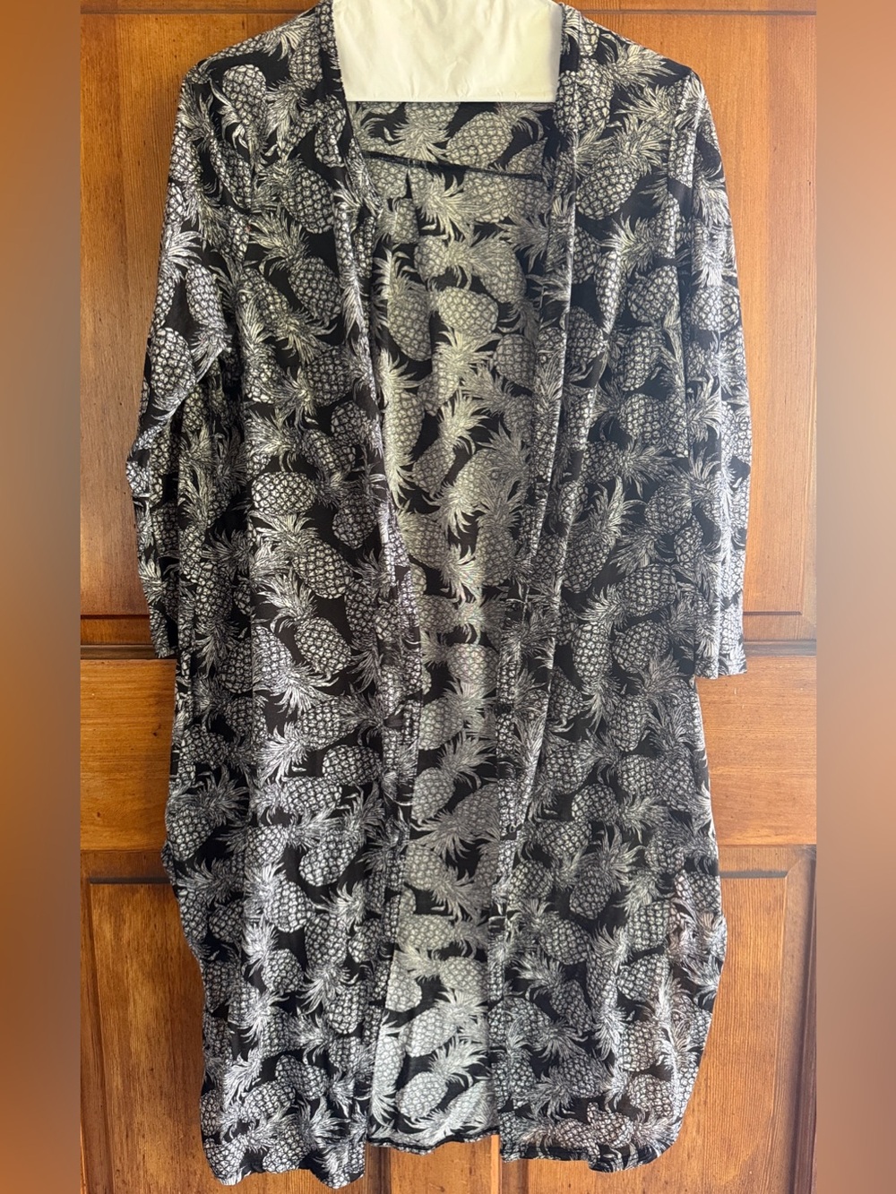 H&M Black and White Pineapple-Print Open Front Tunic